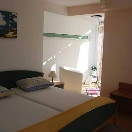 公寓 In With Sea View, Terrace, Air Conditioning, Wifi 4328-6 特罗吉尔
